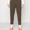 BOSS SHYNE-TUP - Pantalones Chinos - Open Green, Hombre