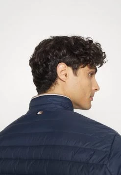 BOSS DAROLUS - Chaqueta De Entretiempo - Dark Blue, Hombre 13 BOSS DAROLUS - Chaqueta De Entretiempo - Dark Blue, Hombre -Outlet BOSS Tienda 0ff4e8d26f0a4e50a9b07b4cb36fdf1a