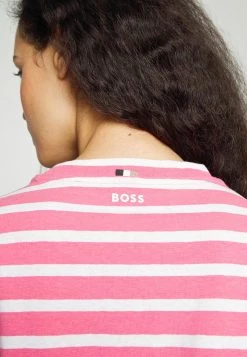 BOSS SPRING - Camiseta Estampada - Pink, Mujer 13 BOSS SPRING - Camiseta Estampada - Pink, Mujer -Outlet BOSS Tienda 10c98563eadf4cd089b1da69cd41ddd6