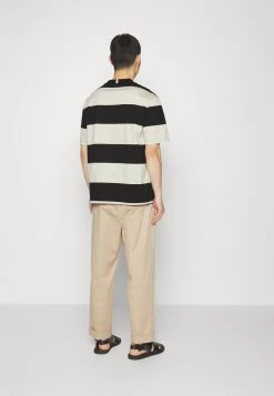 BOSS TAMES - Camiseta Estampada - Black, Hombre -Outlet BOSS Tienda 15b5d840849e428d94c5f625b641a360