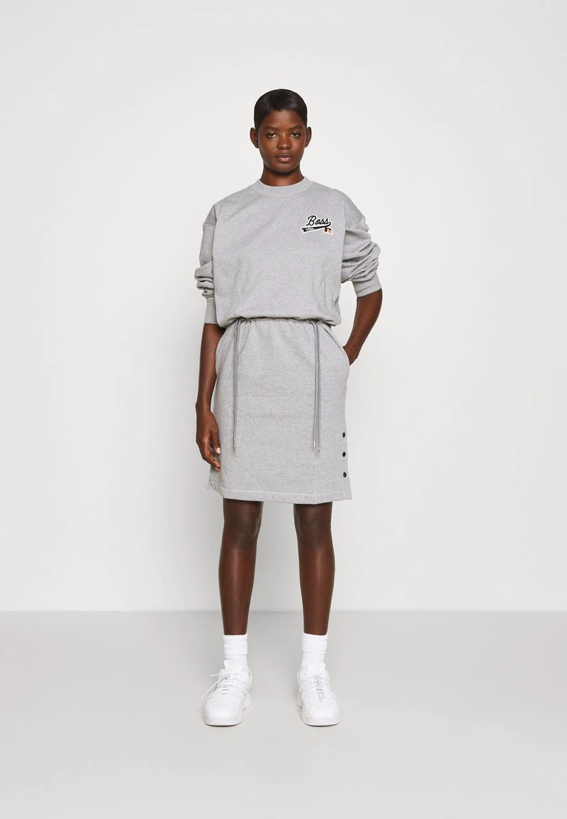 Boss X Russell Athletic EYONA - Vestido Informal - Grey, Mujer 2 Boss X Russell Athletic EYONA - Vestido Informal - Grey, Mujer - Imagen 2