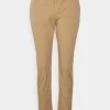 BOSS TACHINI - Pantalones Chinos - Medium Beige, Mujer