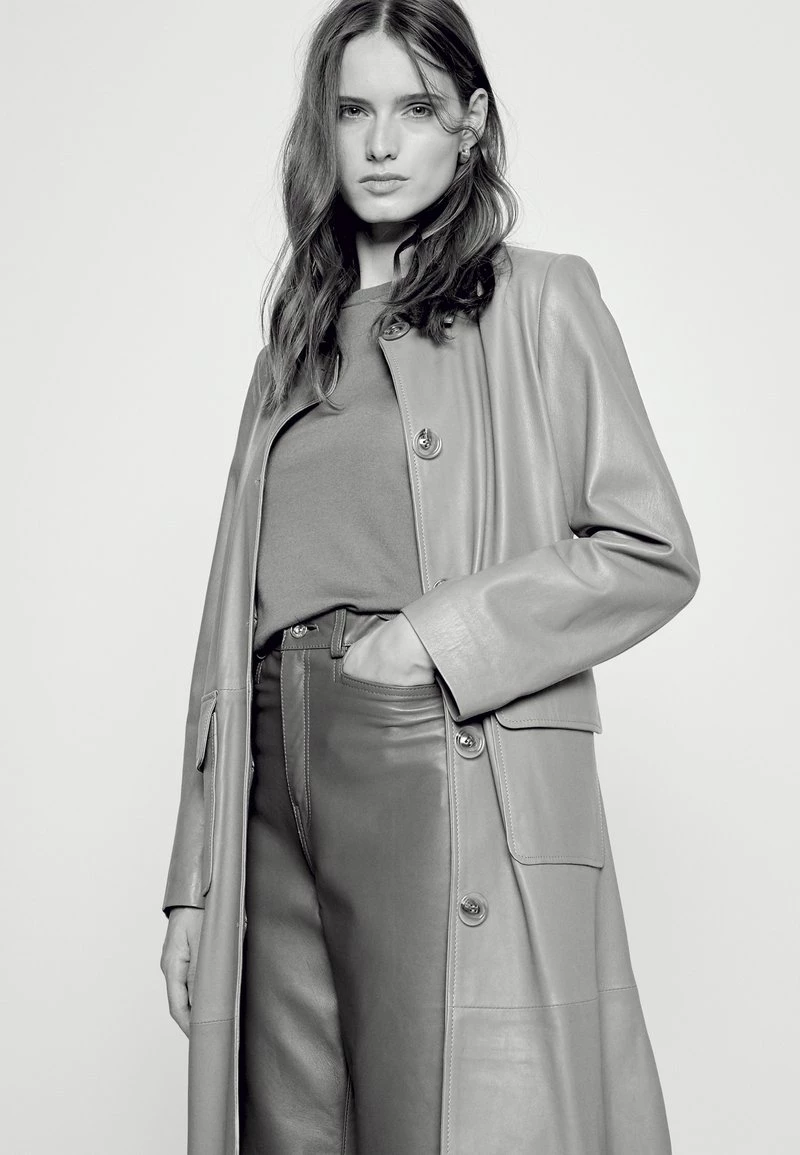 BOSS FALYSSIA - Camiseta Básica - Bright Purple, Mujer 5 BOSS FALYSSIA - Camiseta Básica - Bright Purple, Mujer - Imagen 5