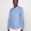 BOSS BEMANEW - Camisa - Light Pastel Blue, Mujer