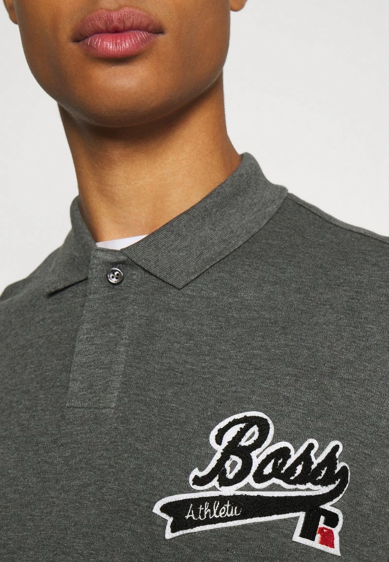 BOSS X RUSSELL ATHLETIC PERON - Polo - Medium Grey, Hombre 5 BOSS X RUSSELL ATHLETIC PERON - Polo - Medium Grey, Hombre - Imagen 5