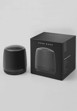 BOSS GEAR MATRIX RED CONNECTED SPEAKER - Altavoz - Black, Unisexo -Outlet BOSS Tienda 69d6ce0930cb44958d59c93a1e80a5d3