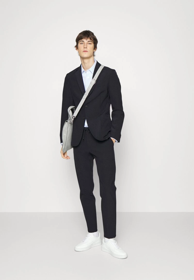 BOSS GENIUS - Pantalones - Dark Blue, Hombre 2 BOSS GENIUS - Pantalones - Dark Blue, Hombre - Imagen 2