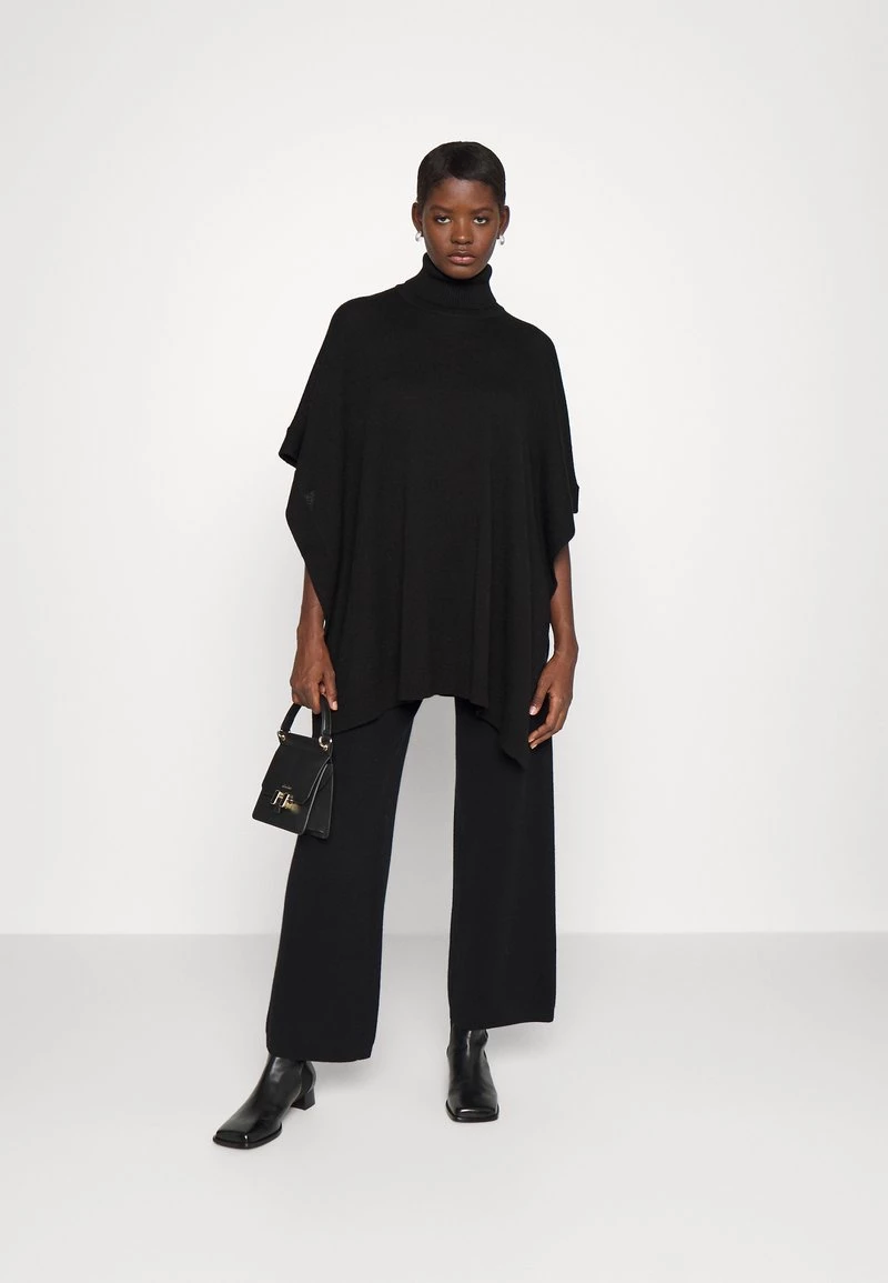 BOSS LANDERAZ - Poncho - Black, Mujer 2 BOSS LANDERAZ - Poncho - Black, Mujer - Imagen 2