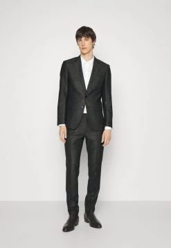 BOSS HUGE - Traje - Black, Hombre 16 BOSS HUGE - Traje - Black, Hombre -Outlet BOSS Tienda 78b61a5499cb42da9fe3638faa2feace