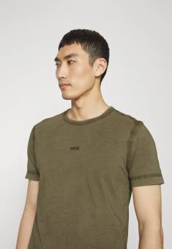 BOSS TOKKS - Camiseta Básica - Dark Green, Hombre 9 BOSS TOKKS - Camiseta Básica - Dark Green, Hombre -Outlet BOSS Tienda 7b46e3543d9e477f8f524ce70ea035b1