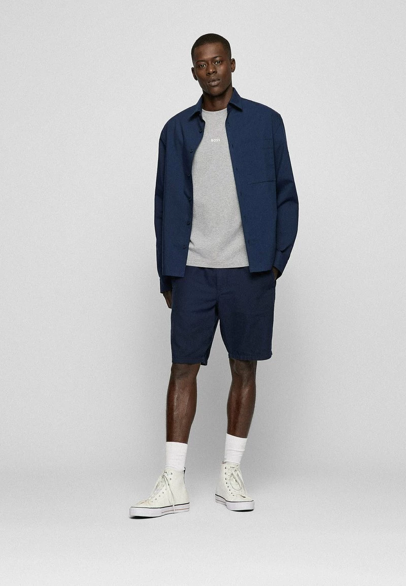 BOSS Camiseta Básica - Light Grey, Hombre 2 BOSS Camiseta Básica - Light Grey, Hombre - Imagen 2