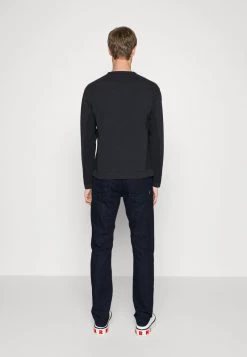 BOSS DELAWARE - Vaqueros Slim Fit - Navy, Hombre 7 BOSS DELAWARE - Vaqueros Slim Fit - Navy, Hombre -Outlet BOSS Tienda 7df6bd9ca5f64e24a0f9e3e4da7bf86c