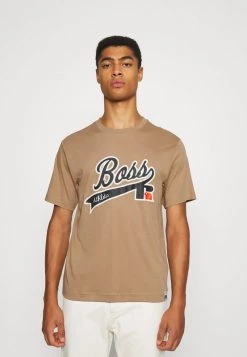 BOSS X RUSSELL ATHLETIC - Camiseta Estampada - Medium Beige, Hombre