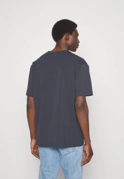 BOSS TEE - Camiseta Estampada - Dark Blue, Hombre -Outlet BOSS Tienda a437eb26712643df9b5ac851a894aeda