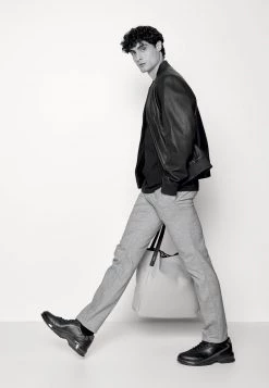 BOSS THOMPSON - Camiseta Básica - Black, Hombre 11 BOSS THOMPSON - Camiseta Básica - Black, Hombre -Outlet BOSS Tienda a9de402080724fbda616ad4d0b877576