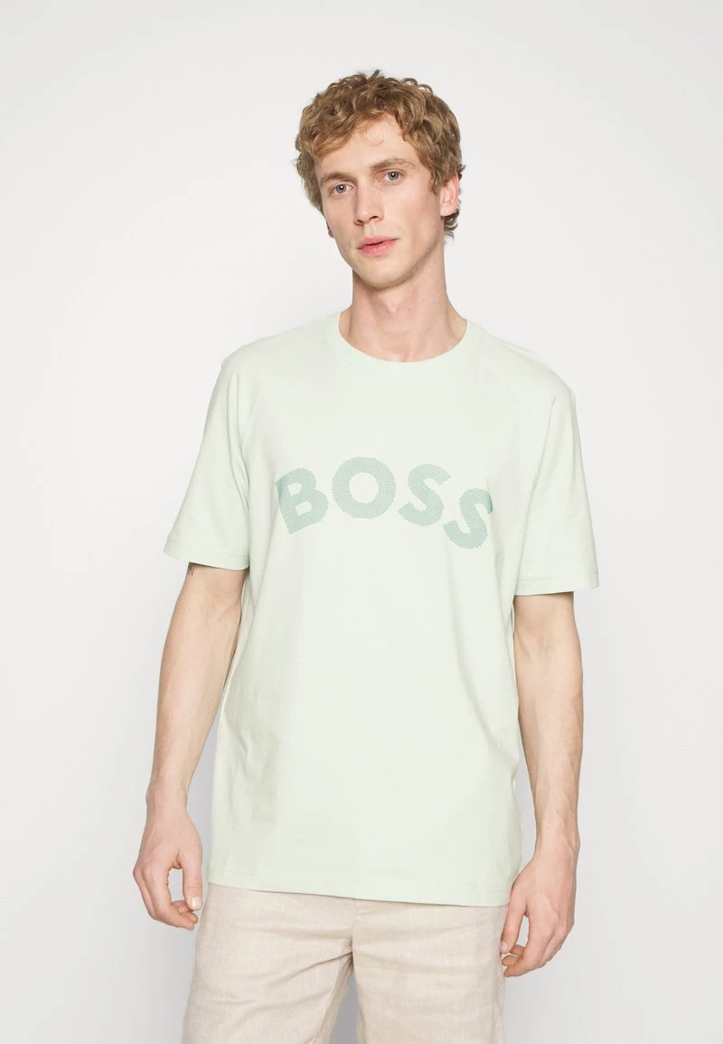 BOSS NAPS TEE - Camiseta Estampada - Open Green, Hombre 3 BOSS NAPS TEE - Camiseta Estampada - Open Green, Hombre - Imagen 3