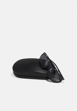 BOSS UNISEX - Gafas De Sol - Matte Black, Unisexo -Outlet BOSS Tienda ab2700df472447cabd6c7795d67c292a