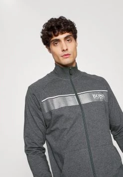 BOSS AUTHENTIC JACKET - Sudadera Con Cremallera - Medium Grey, Hombre -Outlet BOSS Tienda aef7659a1c2946de89fb6c7fabf08074