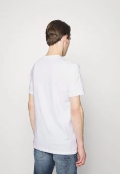 BOSS TYRO - Camiseta Estampada - Natural, Hombre 8 BOSS TYRO - Camiseta Estampada - Natural, Hombre -Outlet BOSS Tienda af61b700fdb04190b10379b034cebbec