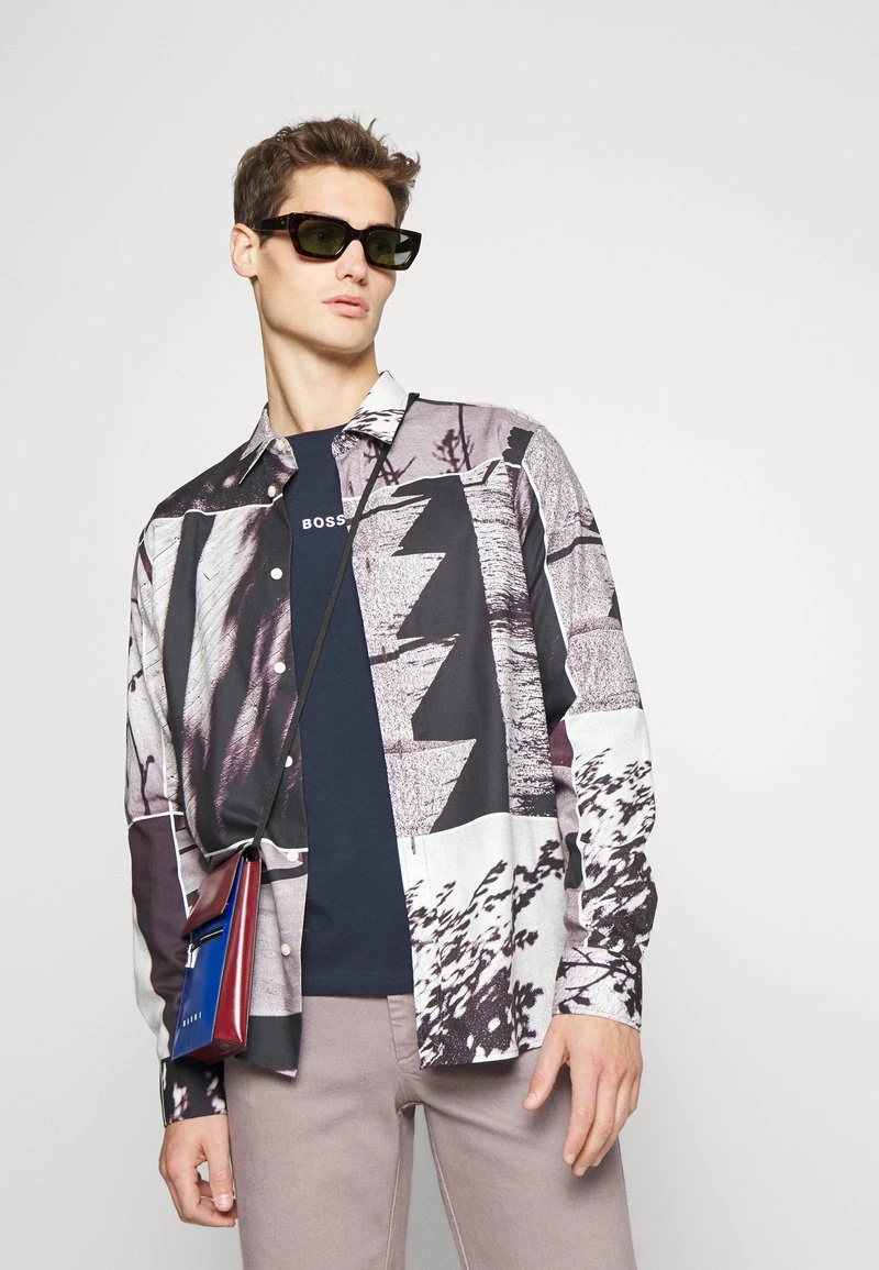 BOSS TCHARK 1 - Camiseta De Manga Larga - Dark Blue, Hombre 1 BOSS TCHARK 1 - Camiseta De Manga Larga - Dark Blue, Hombre