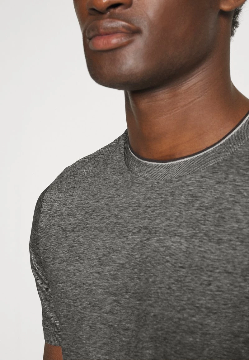 BOSS TESSLER - Camiseta Básica - Dark Blue, Hombre 5 BOSS TESSLER - Camiseta Básica - Dark Blue, Hombre - Imagen 5