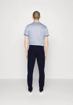 BOSS TABER - Pantalones Chinos - Dark Blue, Hombre -Outlet BOSS Tienda b9df3e005dc44278b361472521fad43a