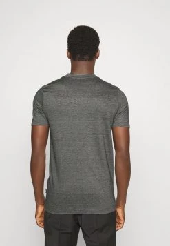 BOSS TESSLER - Camiseta Básica - Dark Blue, Hombre 11 BOSS TESSLER - Camiseta Básica - Dark Blue, Hombre -Outlet BOSS Tienda c77047c48ce24014bdd99931d8a8a9b9