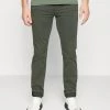 BOSS Pantalones Chinos - Open Green, Hombre