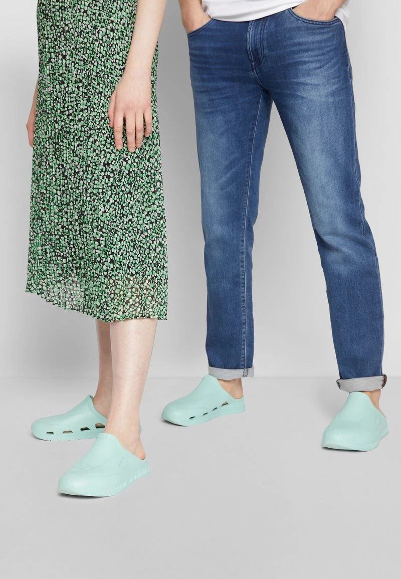 BOSS TITANIUM UNISEX - Sandalias Planas - Pastel Green, Unisexo 5 BOSS TITANIUM UNISEX - Sandalias Planas - Pastel Green, Unisexo - Imagen 5