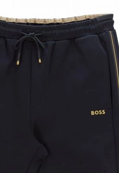 BOSS HADIKO - Pantalones Deportivos - Dark Blue, Hombre 11 BOSS HADIKO - Pantalones Deportivos - Dark Blue, Hombre -Outlet BOSS Tienda df5ea649afe54da0af99632d3760a6d7