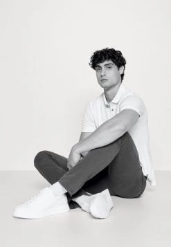 BOSS Pantalones Chinos - Charcoal, Hombre -Outlet BOSS Tienda f6f88a50bcfe420482599e35efcb54f3