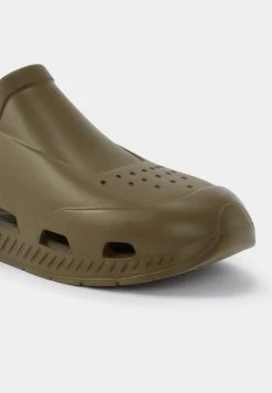 BOSS TITANIUM UNISEX - Sandalias Planas - Dark Green, Unisexo -Outlet BOSS Tienda fe1351451ca4434c9c6e787a2a15ad81